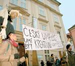 Demonstrace proti škrtům na Ministerstvu kultury
